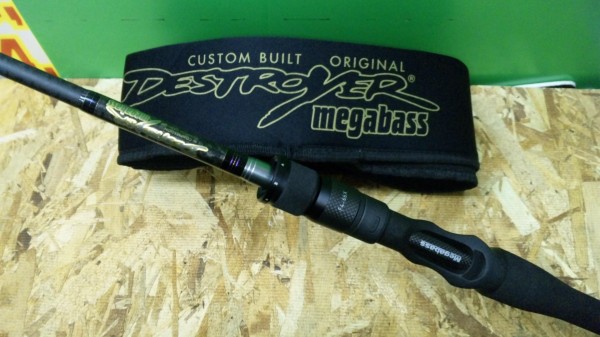 ブームスラング　＆　Ｆ4-66Ｘ　入荷！（茨木店）