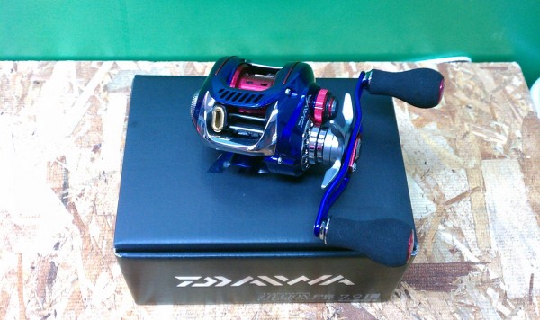 ＮＥＷ　ジリオンＰＥ　7.9Ｌ　入荷（茨木店）