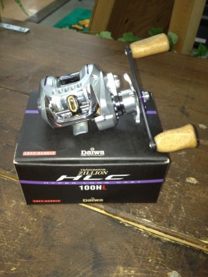 DAIWA ZILLION HLC-100HLとオールドルアー入荷 山科店 DAIWA ZILLION HLC-100HLとオールドルアー入荷 山科店