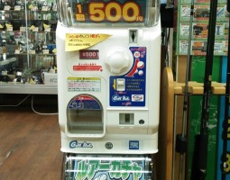 ￥300　ガチャ：スタート！！　スティーズ　Ｖａｎｑ　（茨木店）