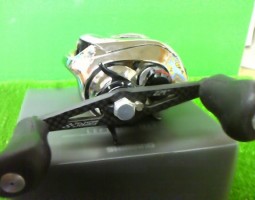 シマノ・エアノス２５００・メタニウムＤＣ７　メジャークラフト・コルキッシュ２本　（茨木店）