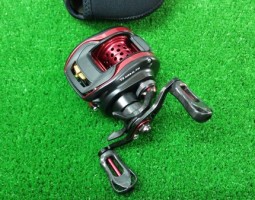 ダイワ・Ｔ３－ＡＩＲ　ジリオンＪドリーム7.9Ｒ　ハートランド・スティーズロッド　ルアー・カスタムハンドル　（茨木店）