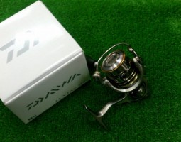 12 ルビアス2004　＆　スコーピオンDC　＆　スコーピオンXT1000　（大東店）