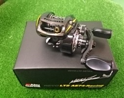 アブ・ＬＴＺ-Ｌ　シマノ・アルデバランＭｇ７・メタＤＣ７（カスタム済）メガバス・リトグラフ２台（茨木店）