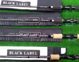 ブラックレーベル４種類、　至連等各種へら竿入荷　四日市店