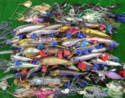 ブラックバス用ルアー大量入荷！！　四日市店