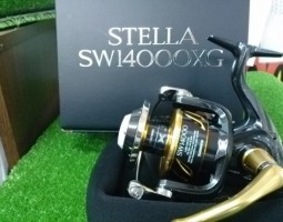 シマノ・ステラＳＷ14000　13コンプレックス　ガンクラフト・バイオレンスジャーク　エバーグリーン　スキッドロウ　（茨木店）