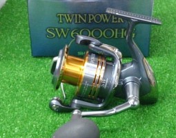 ツインパワーＳＷ6000・ヴォイス2本・ヘリテージ2本・カレイド　（茨木店）