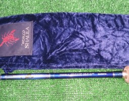 ワールドシャウラ入荷　四日市店