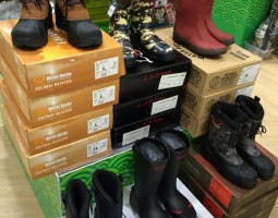 寒波襲来! あったかブーツ色々を幕張店でご用意^^ 寒波襲来! あったかブーツ色々を幕張店でご用意^^