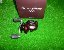 14 スコーピオン　200　入荷！大東店
