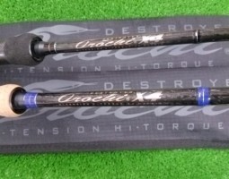 メガバス・オロチX4　2本　シマノ・レサト・エクスプライド　人気ルアー　（茨木店）