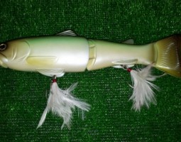 スライドスイマー２５０　シャダーテール　入荷！！　四日市店