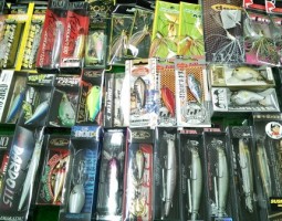 人気ルアー　レスターファイン　アドレナ　ステラ　ＡＥ74　メタマグ7　（豊中店）