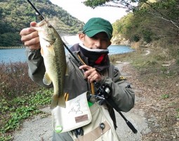 釣果情報 秋のリザーバー&野池 フォトトーナメント状況報告(豊中店) 釣果情報 秋のリザーバー&野池 フォトトーナメント状況報告(豊中店)