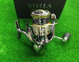 １４ステラ２５００Ｓ/１３メタニウムＨＧ・ＸＧ/ＦＯＣ－７０（茨木店）