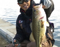 バス釣りに行ってきました（幕張店）
