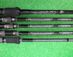 ヒュージカスタム、サイドワインダー他入荷！