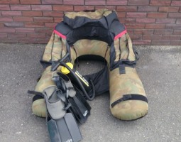 フローター オーロラ ネコソギ (高槻店) フローター オーロラ ネコソギ (高槻店)