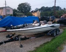 8月15日琵琶湖釣行報告(茨木店) 8月15日琵琶湖釣行報告(茨木店)