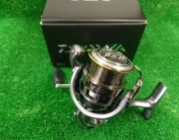 １２イグジスト・セフィア・ブリーデン スパイス（茨木店）