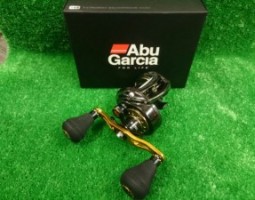 ビッグシューター・13メタニウム・タトゥーラ2台(茨木店) ビッグシューター・13メタニウム・タトゥーラ2台(茨木店)