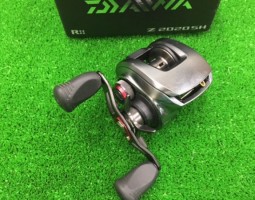 Ｚ２０２０/エクスセンスＬＢ/ワビサビグリップ/スティングレイ６６（豊中店）