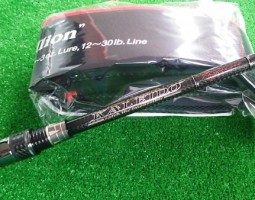 インスピラーレ　スーパースタリオン　レボ・エリート7　ブルシューター　（高槻店）