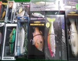 人気ルアー　１３メタニウム　ハートランド　柳龍　カワスペⅡ　（高槻店）