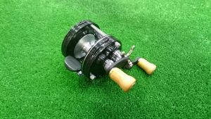 アンバサダー４６００Ｃ黒ベロ