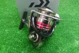 ダイワ・13イージス・シマノ・ブレニアス・エアエッジ・モンストロ75 (茨木店) ダイワ・13イージス・シマノ・ブレニアス・エアエッジ・モンストロ75 (茨木店)