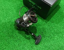 シマノ　19ヴァンキッシュ　14ステラ　18エクスセンス入荷