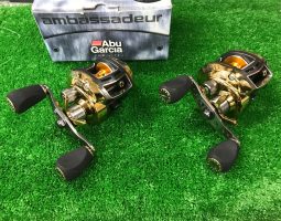 アカツキ  ファンタジスタディーズ  クラッシュ９/LOW   (茨木店）