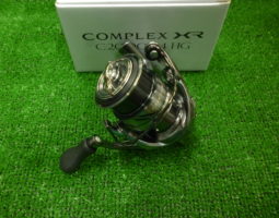 ２１”　コンプレックス XR　C2000　F4　HG　等　入荷！（大東店）