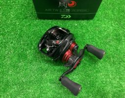 月下美人ＡＩＲ　ＴＷ、ワイズストリーム、ブラックスターなど入荷♪（高槻店）