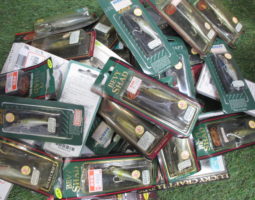 ラッキークラフト ルアー入荷中! 道楽箱山科店 ラッキークラフト ルアー入荷中! 道楽箱山科店