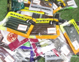 ツネキチ ワーム 大量入荷しました! 道楽箱山科店 ツネキチ ワーム 大量入荷しました! 道楽箱山科店