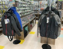 防寒グッズコーナー作成しました！（枚方店）