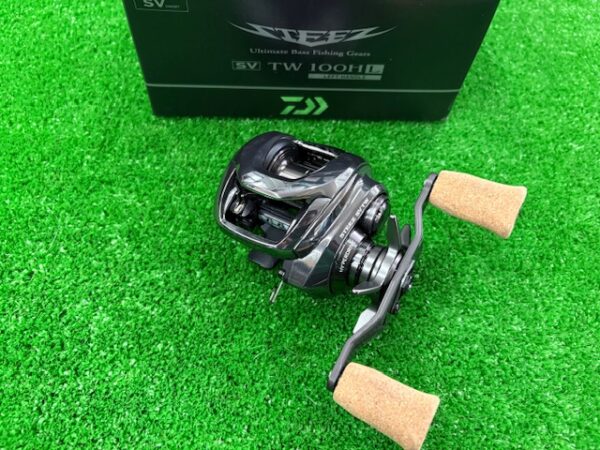 ダイワ　シルバークリーク エア TWストリームカスタム 8.5L スティーズ A TW HLC 8.1 右 RCSハンドル スティーズ A TW HLC 8.1 右